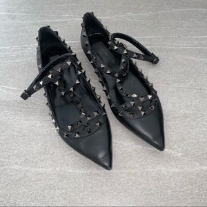 Authentic Valentino Rockstud flats
